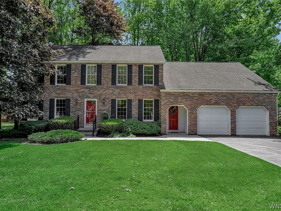 1st image of 266 Wellingwood Dr