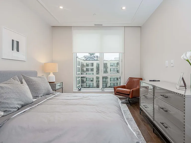 372 9th Luxury Rentals — Photo 51