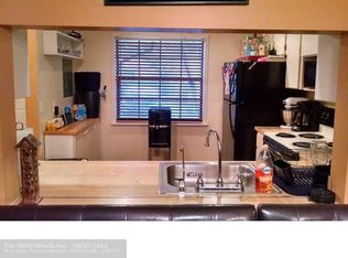 532 Westree Ln, Fort Lauderdale, FL 33324