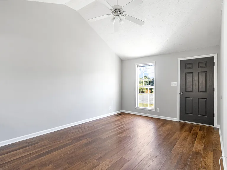 2766 Applemill Ct — Photo 10
