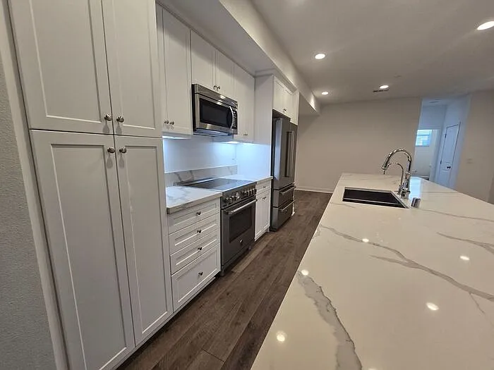 1110 Hibiscus Way — Photo 18