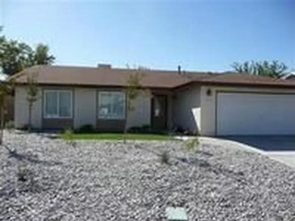 321 Mari Ct, Ridgecrest, CA 93555