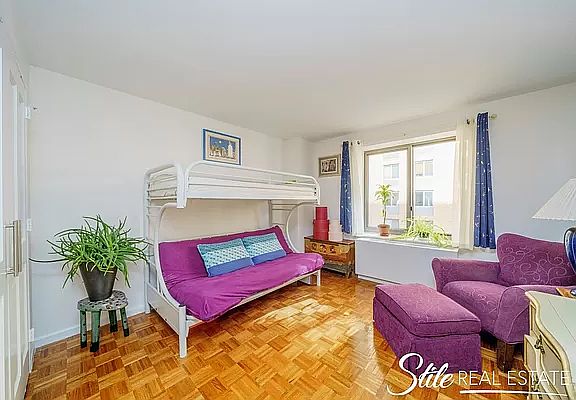 4th image of 300 W 135th St APT 5L