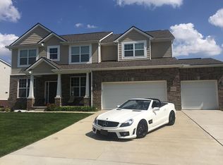 58183 Sunflower Cir N, New Hudson, MI 48165