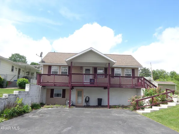 508 26th Ave, Altoona, PA 16601