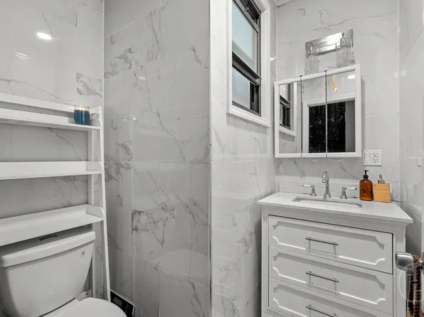 1214 Cortelyou Road image 10 of 10