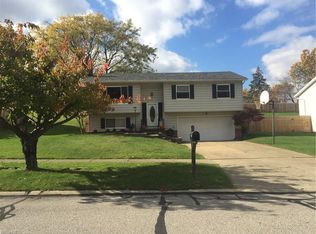 7216 Antoinette Dr, Parma, OH 44129