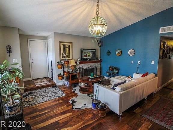 2nd image of 6179 Gunderson Blvd