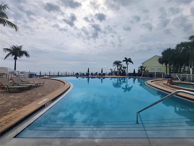 5215 Coquina Key Dr SE #B — Photo 28