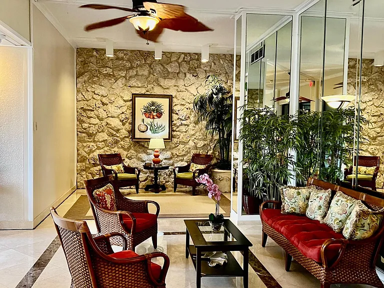 5600 N Flagler Dr #1203 — Photo 24