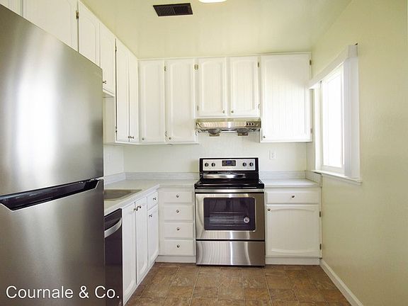 3rd image of 4715 Balboa St APT 4