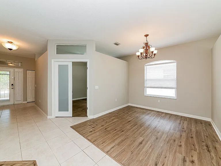 1252 Millbrook Cir — Photo 4