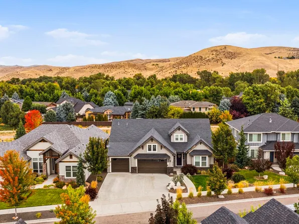 3936 W Farm View Dr, Boise, ID 83714