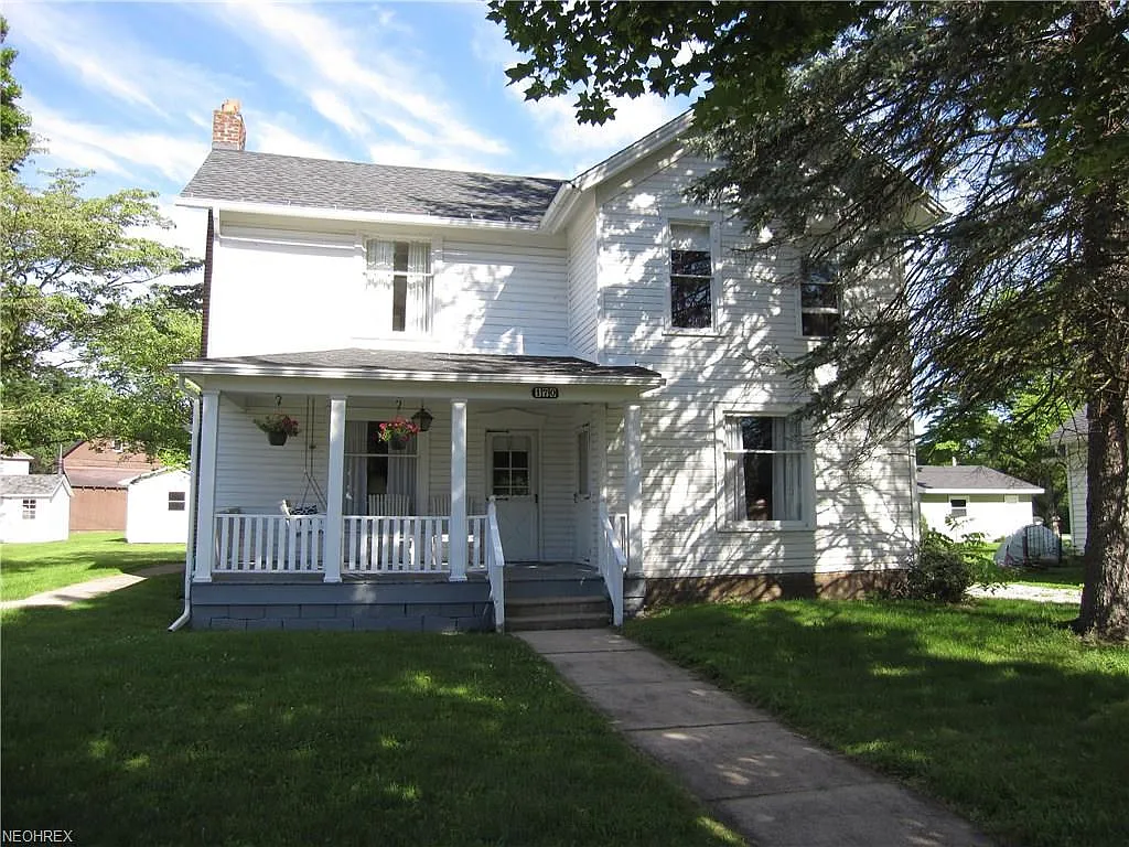 170 N Main St photo 1