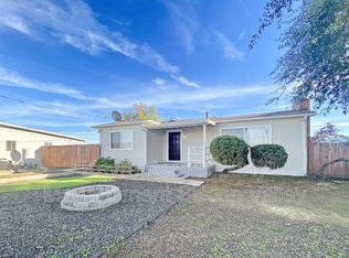 360 Mesa Rd, Gilroy, CA 95020