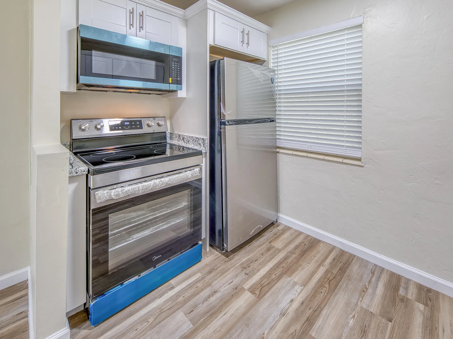 1 bed, 1.0 bath, 400 sqft, $1,495 — Photo 3