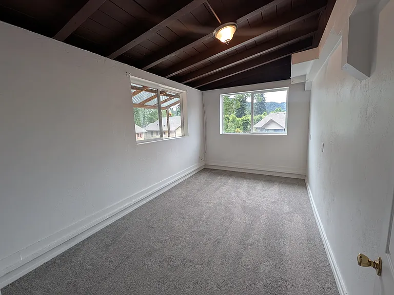 14301 Mill Ct #3 — Photo 6