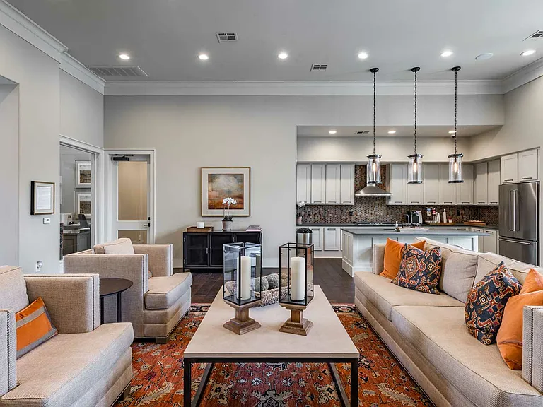 Smart Living at Telephone — Photo 12