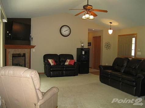 Spacious Living Room