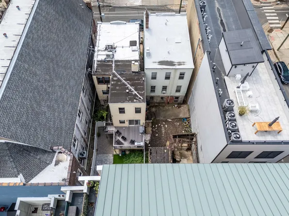 70 Bowers Street image 21 of 23