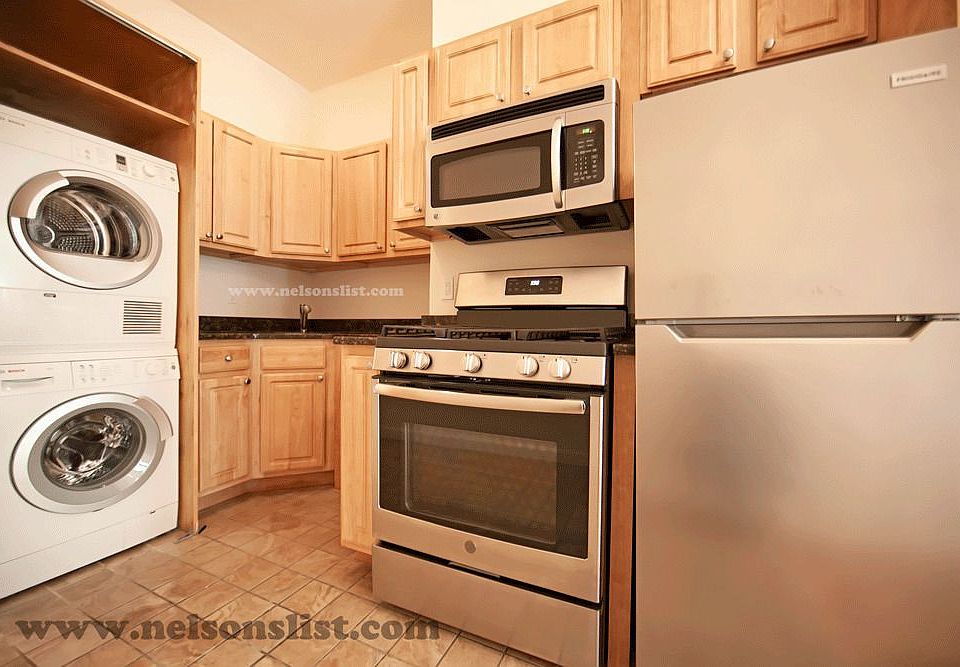 1st image of 229 5th Ave APT 2R
