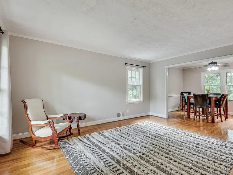 2663 Rangewood Dr NE — Photo 8