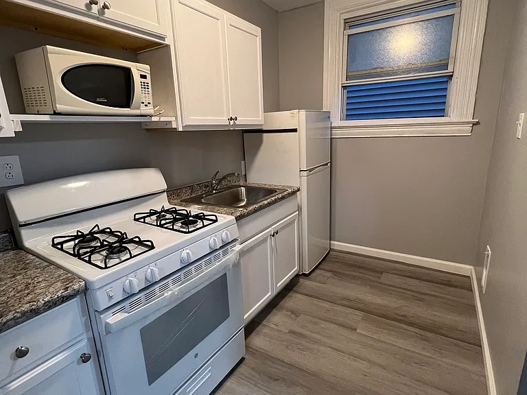 345 Melwood Ave #1B — Photo 6