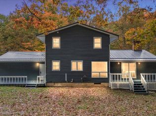 4121 Country Rd, Otter Lake, MI 48464