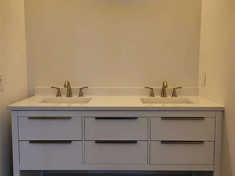 1409 Sabal Trl — Photo 9