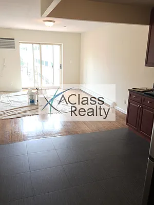 Rented by A Class Realty International | media 6