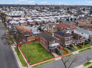 196-64 45th Ave #1, Flushing, NY 11358