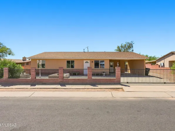 1695 W Calle Guadalajara, Tucson, AZ 85713