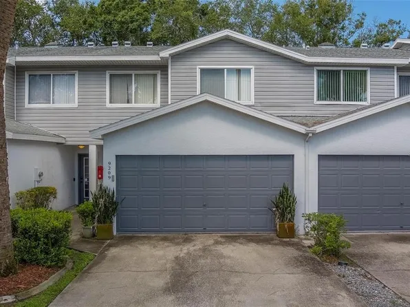 9209 Jakes Path, Largo, FL 33771