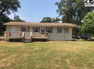 703 N Strong St, Nickerson, KS 67561