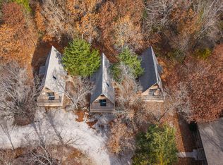 207 Bar M Ln #24-25-26, Reeds Spring, MO 65737