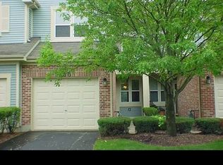 1238 Tennyson Ln, Naperville, IL 60540