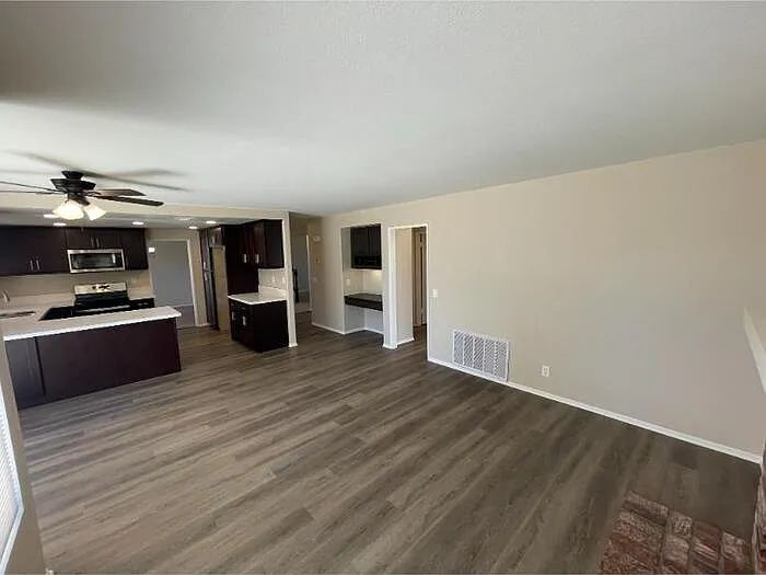 41547 Yankee Run Ct — Photo 16