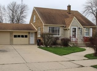 1815 29th St, Kenosha, WI 53140