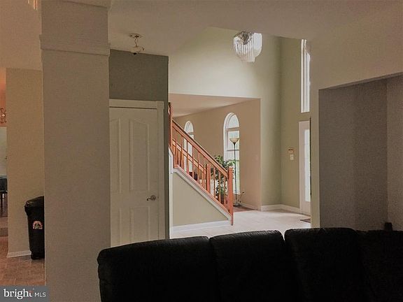 4th image of 1621 Woodland Dr