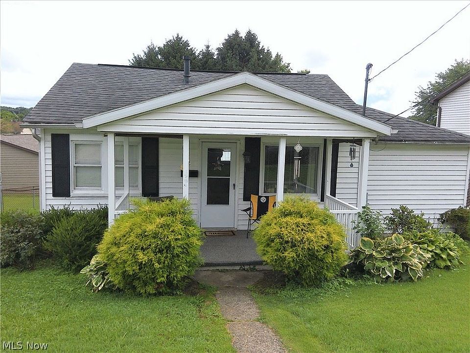 1st image of 1204 39th St