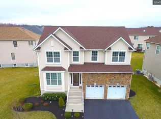 29 Violet Ct N, Monroe Township, NJ 08831