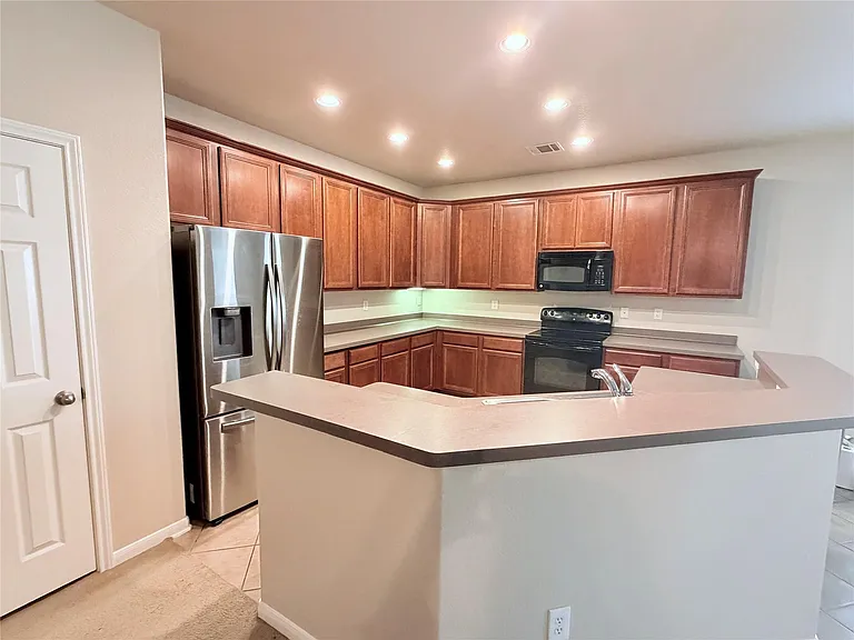 7315 Eagle Hls — Photo 1