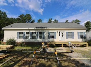 125 Grosbeak Ct, Aberdeen, NC 28315