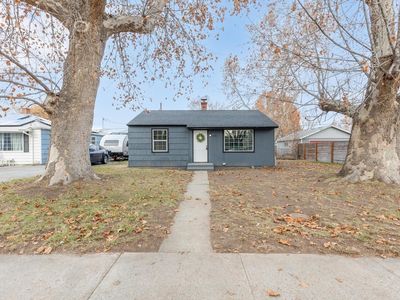 1220 W 2nd Ave, Kennewick, WA, 99336