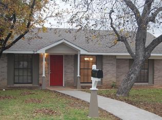 406 West St, Georgetown, TX 78626