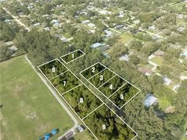 6055 6th St, Vero Beach, FL 32968