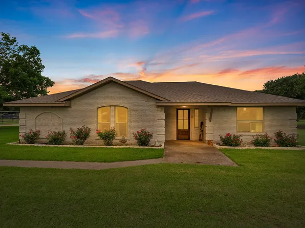 380 Farr Altom Rd, Seagoville, TX 75159