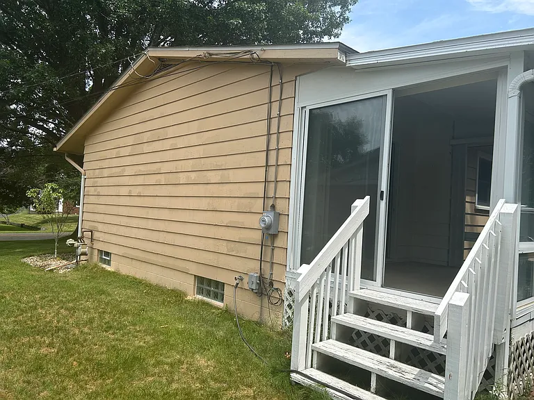 371 Elm Ave — Photo 14