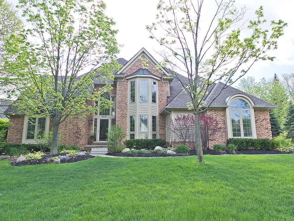 1st image of 30137 White Hall Dr