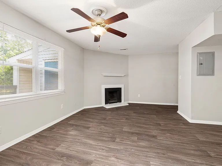 North Oaks Landing — Photo 43